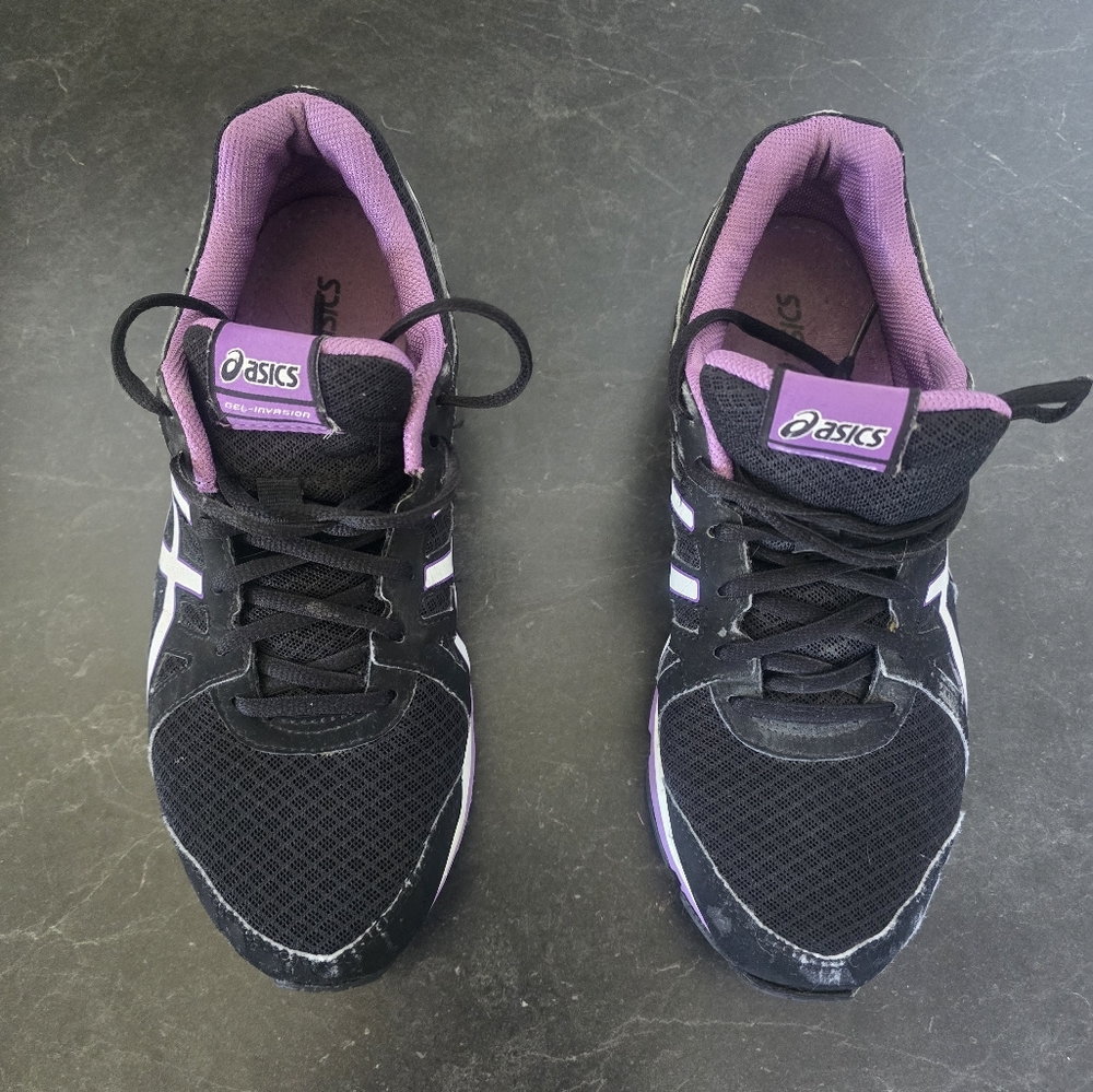 Asics - Picture 2 of 5